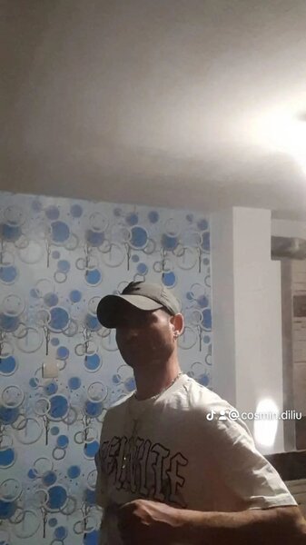 Esti singura? Iti doresti o familie serioasa?